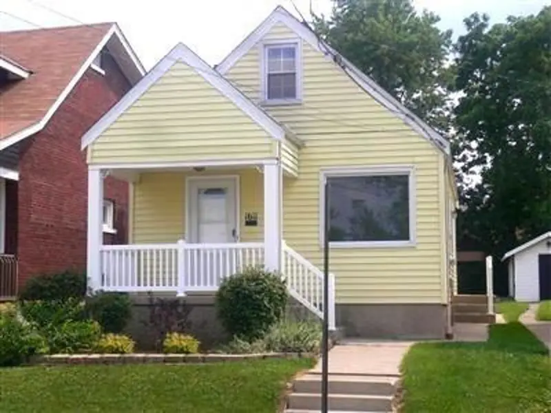 Yellow cottage at 1611 Goodman Avenue, Cincinnati